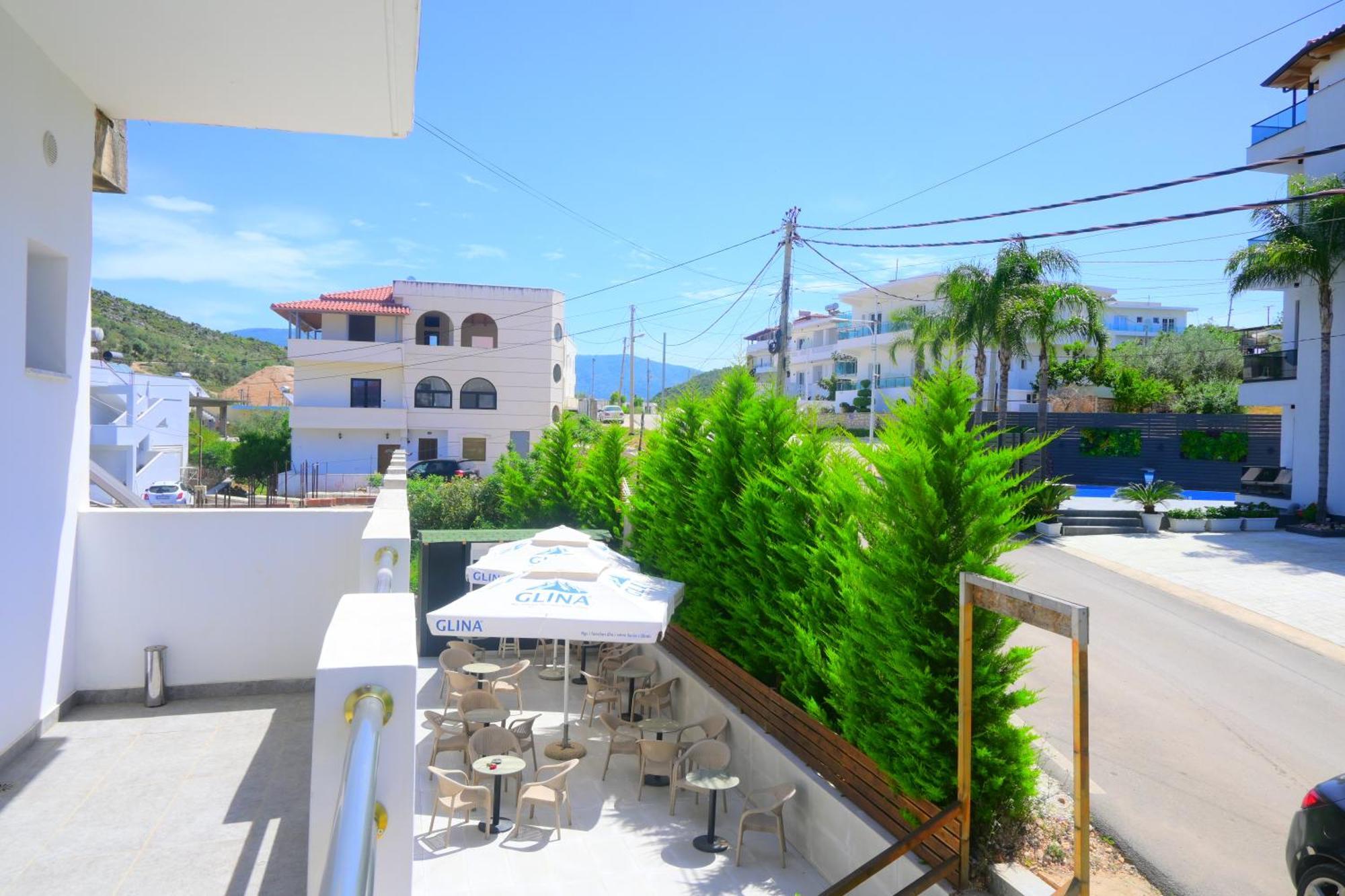 Lux Apartments Ksamil Exterior photo